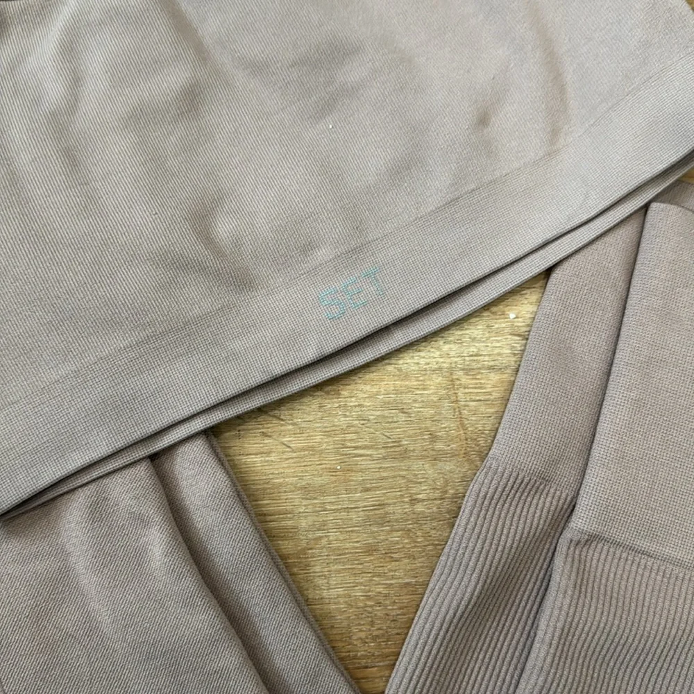 Set Active Set - Picture 3 of 3